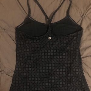 lulu lemon tank top !!
